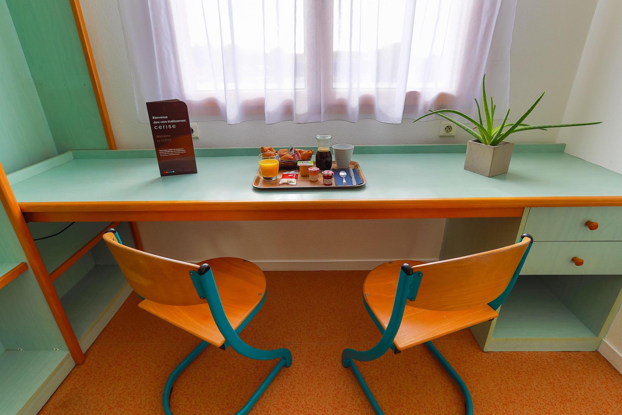 Cerise Nantes La Beaujoire Aparthotel Luaran gambar