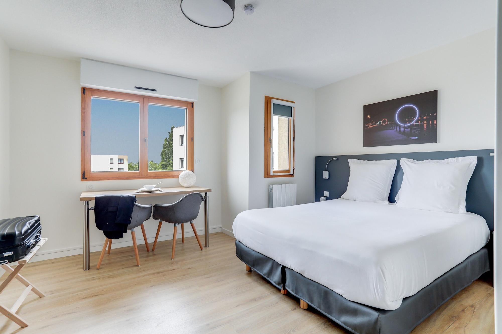 Cerise Nantes La Beaujoire Aparthotel Luaran gambar