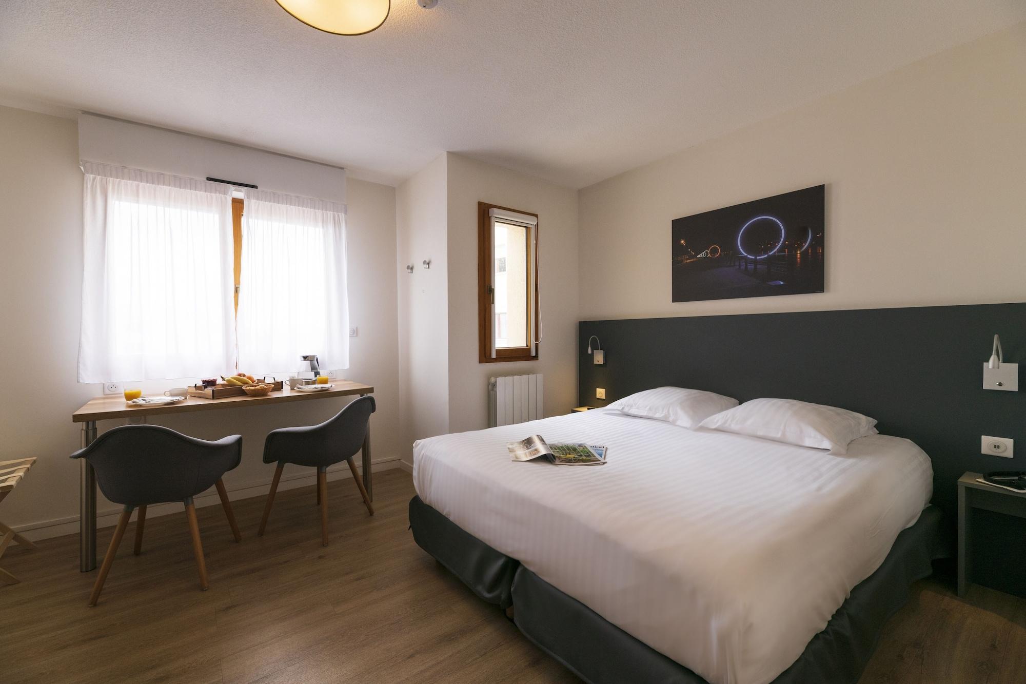Cerise Nantes La Beaujoire Aparthotel Luaran gambar
